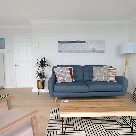 Spectacular Waterfront Views With Parking At 'Mariners Mirror' Apartment Falmouth Exterior photo